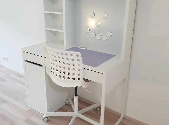 Ferien- Und Monteurwohnung Naehe Bahnhof Troisdorf