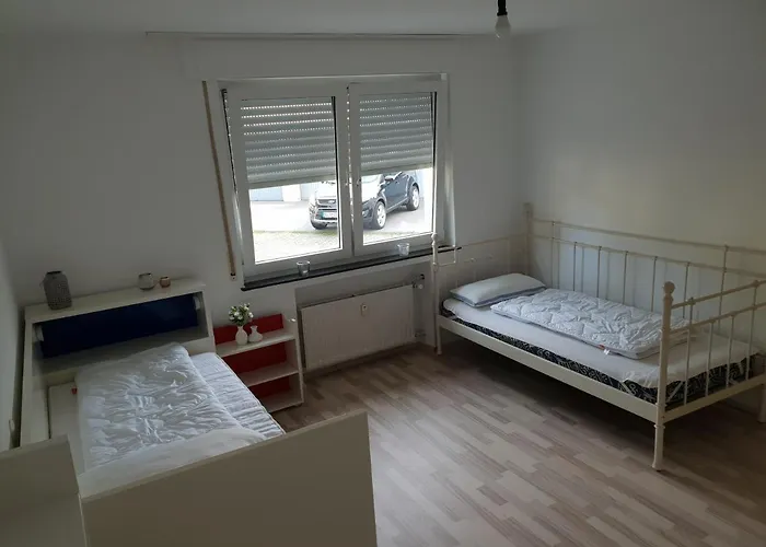 Ferien- Und Monteurwohnung Naehe Bahnhof Troisdorf